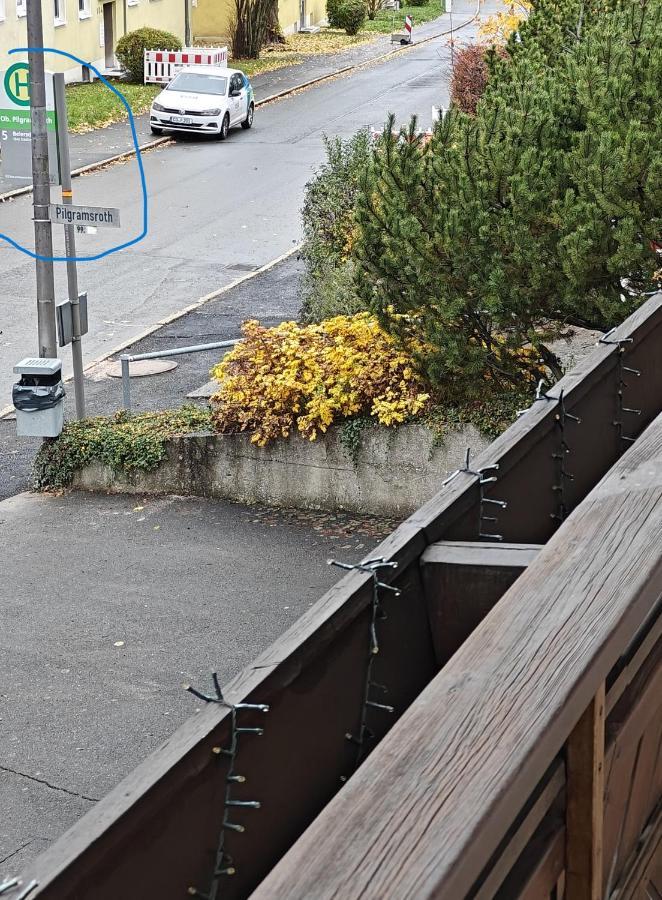 Ferienwohnung "Sorgenfrei" In Coburg ! - Im Eg Mit Privatparkplatz & Balkon ภายนอก รูปภาพ